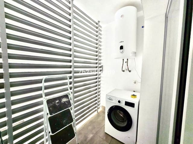 Apartamento de 3 habitaciones en Marbella en venta con piscina garaje - 485.000 € (Ref: 9353015)