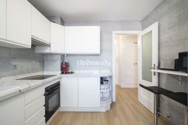 Apartamento de 3 habitaciones en Marbella en venta con garaje - 436.500 € (Ref: 9353019)