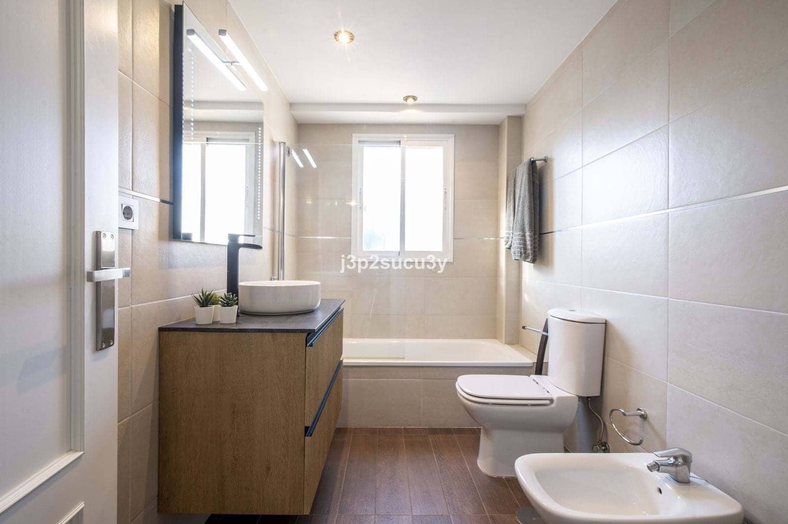 Apartamento de 3 habitaciones en Marbella en venta con garaje - 436.500 € (Ref: 9353019)