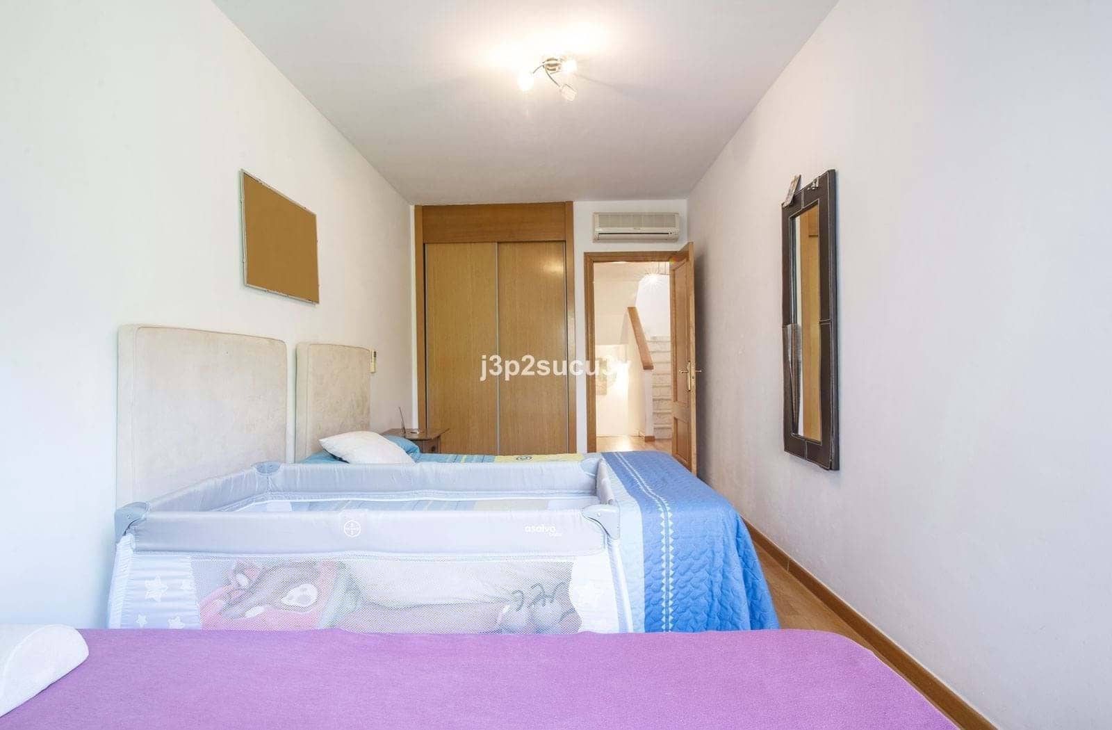 3 bedroom Villa for sale in Estepona with pool garage - € 390,000 (Ref: 9353020)