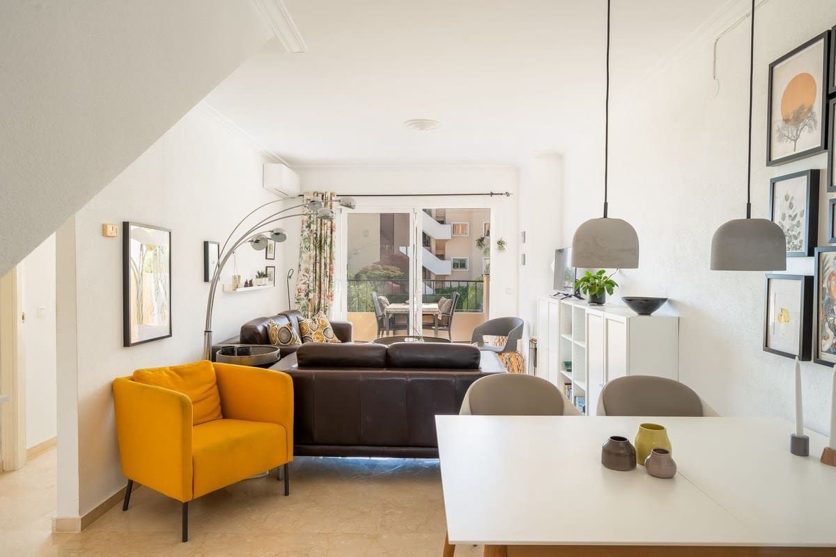 3 bedroom Apartment for sale in Mijas with pool garage - € 429,000 (Ref: 9353023)