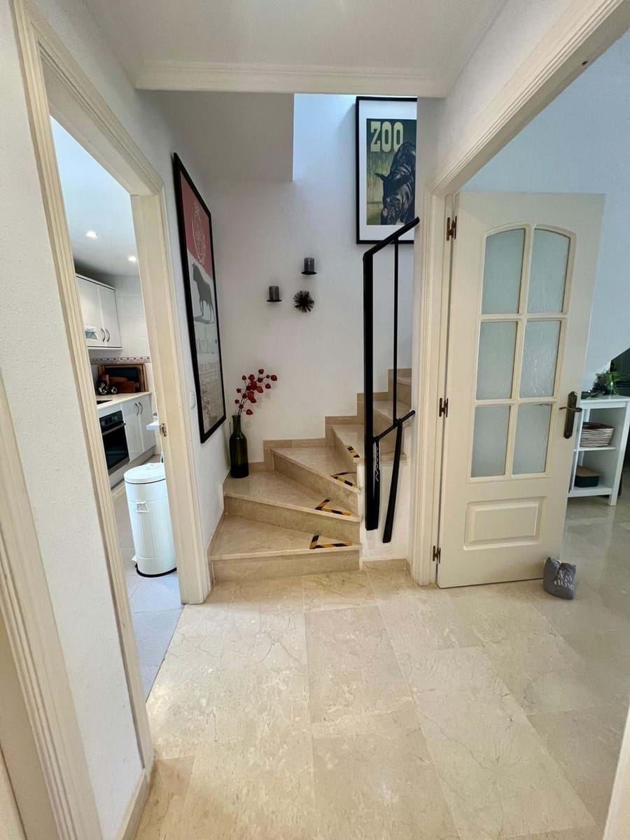 3 bedroom Apartment for sale in Mijas with pool garage - € 429,000 (Ref: 9353023)