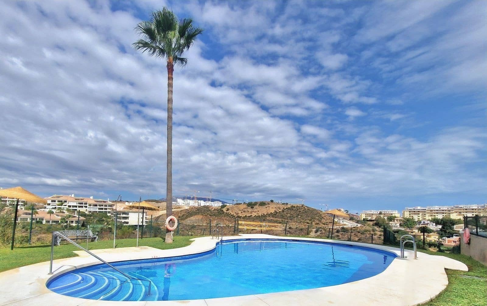 3 bedroom Apartment for sale in Mijas with pool garage - € 350,000 (Ref: 9353126)