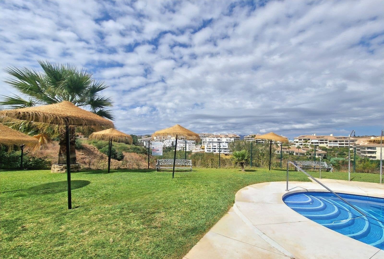 3 bedroom Apartment for sale in Mijas with pool garage - € 350,000 (Ref: 9353126)