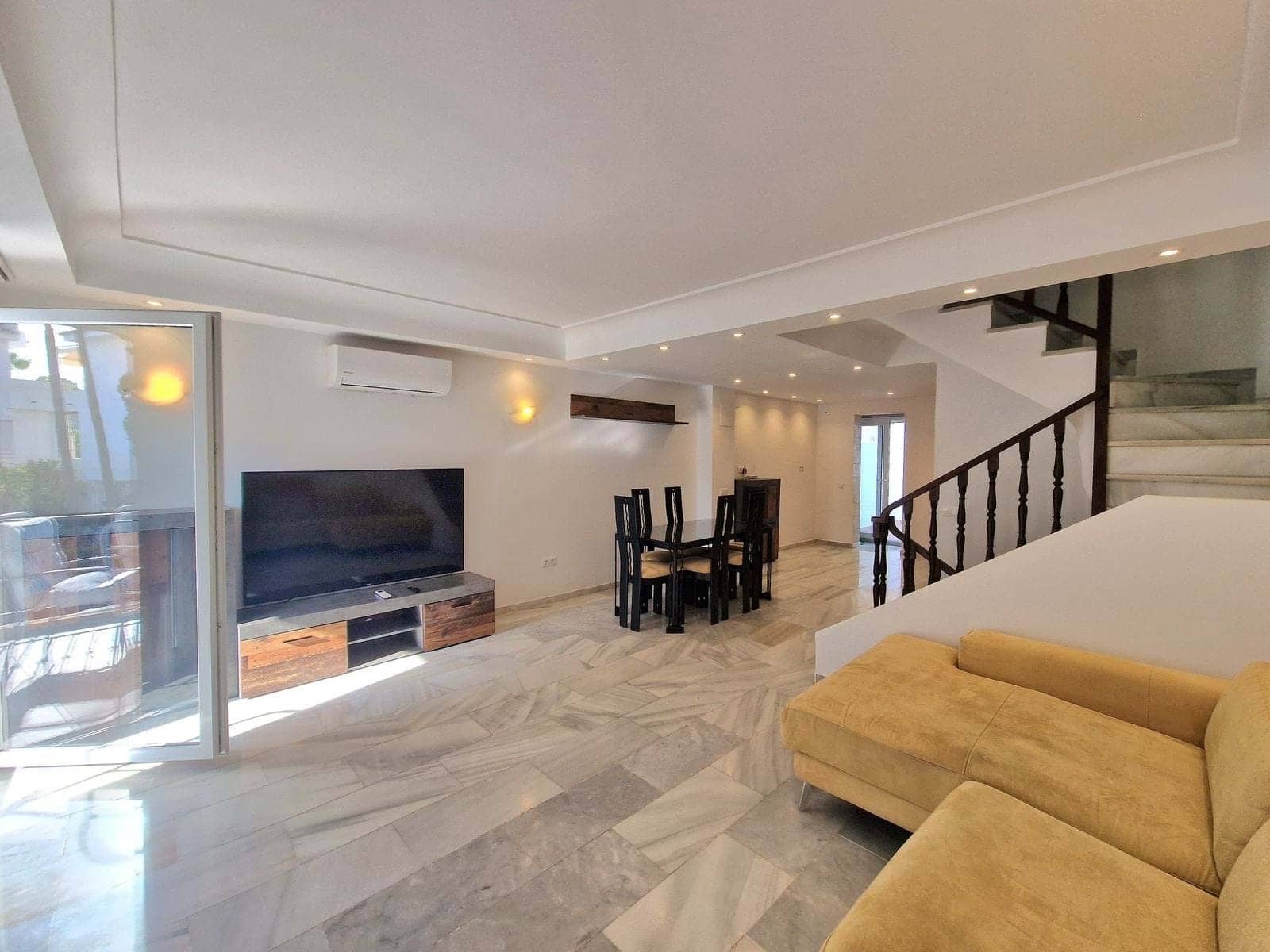 Casa de 3 habitaciones en Mijas en venta con piscina garaje - 450.000 € (Ref: 9353127)