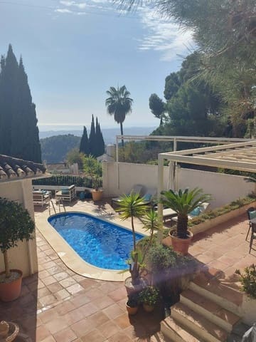 Chalet de 3 habitaciones en Mijas en venta con piscina garaje - 699.000 € (Ref: 9378111)