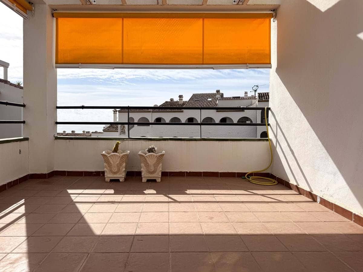 2 makuuhuone Huoneisto myytävänä paikassa Benalmadena mukana uima-altaan 
autotalli - 365 000 € (Ref: 9400042)