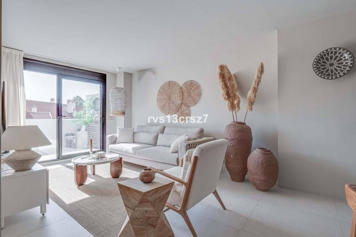 2 bedroom Apartment for sale in Marbella with pool garage - € 499,000 (Ref: 9402532)