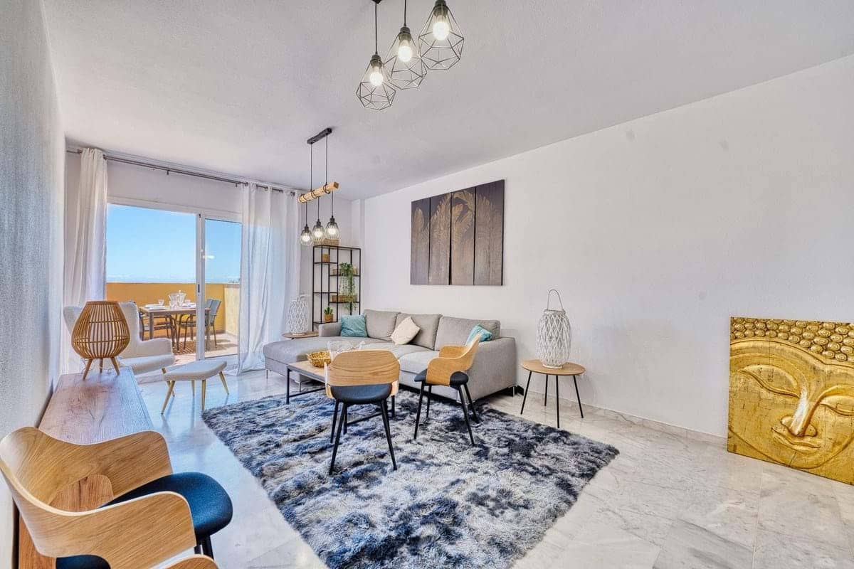 2 bedroom Apartment for sale in Marbella with pool garage - € 350,000 (Ref: 9410087)