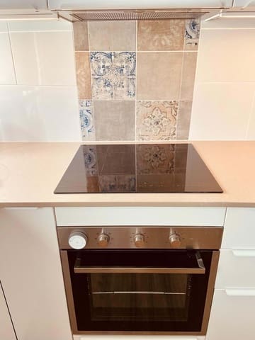 2 soverom Leilighet til salgs i Fuengirola med garasje - € 295 000 (Ref: 9413275)