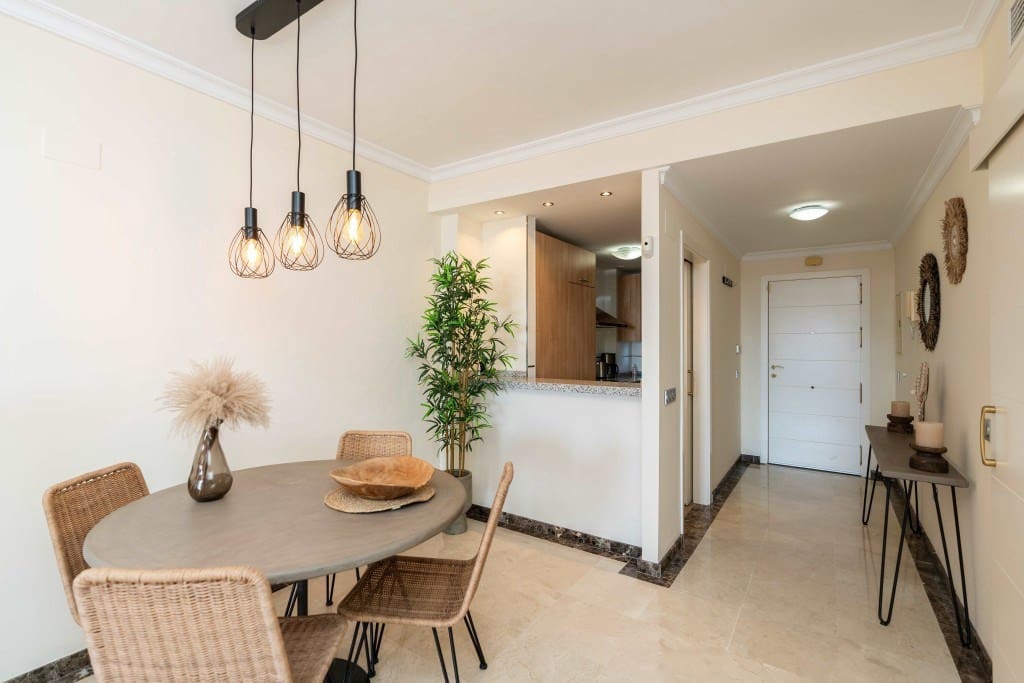 2 bedroom Apartment for sale in Mijas with pool garage - € 279,000 (Ref: 9413279)