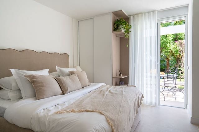 3 Zimmer Apartment zu verkaufen in Marbella mit Pool Garage - 695.000 € (Ref: 9413280)