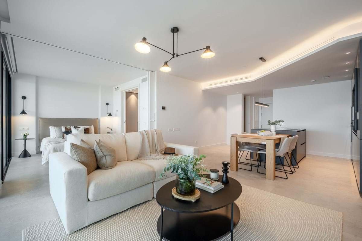 Apartamento de 2 habitaciones en Fuengirola en venta con piscina garaje - 1.150.000 € (Ref: 9413281)