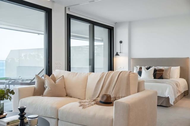 Apartamento de 2 habitaciones en Fuengirola en venta con piscina garaje - 1.150.000 € (Ref: 9413281)