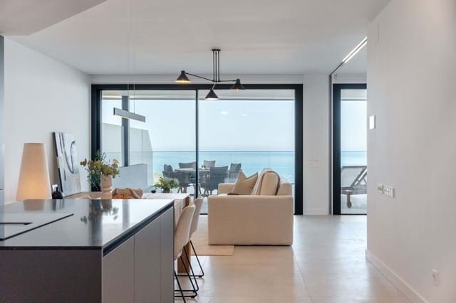 Apartamento de 2 habitaciones en Fuengirola en venta con piscina garaje - 1.150.000 € (Ref: 9413281)