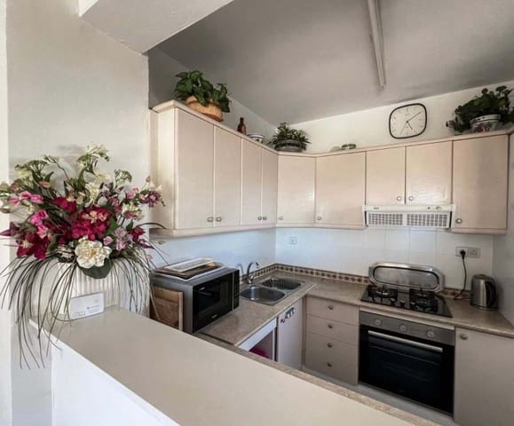 Apartamento de 3 habitaciones en Benalmádena en venta con piscina garaje - 335.000 € (Ref: 9429125)