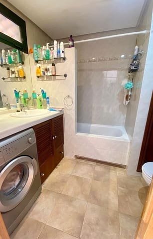 Apartamento de 2 habitaciones en Benalmádena en venta con piscina garaje - 310.000 € (Ref: 9429126)