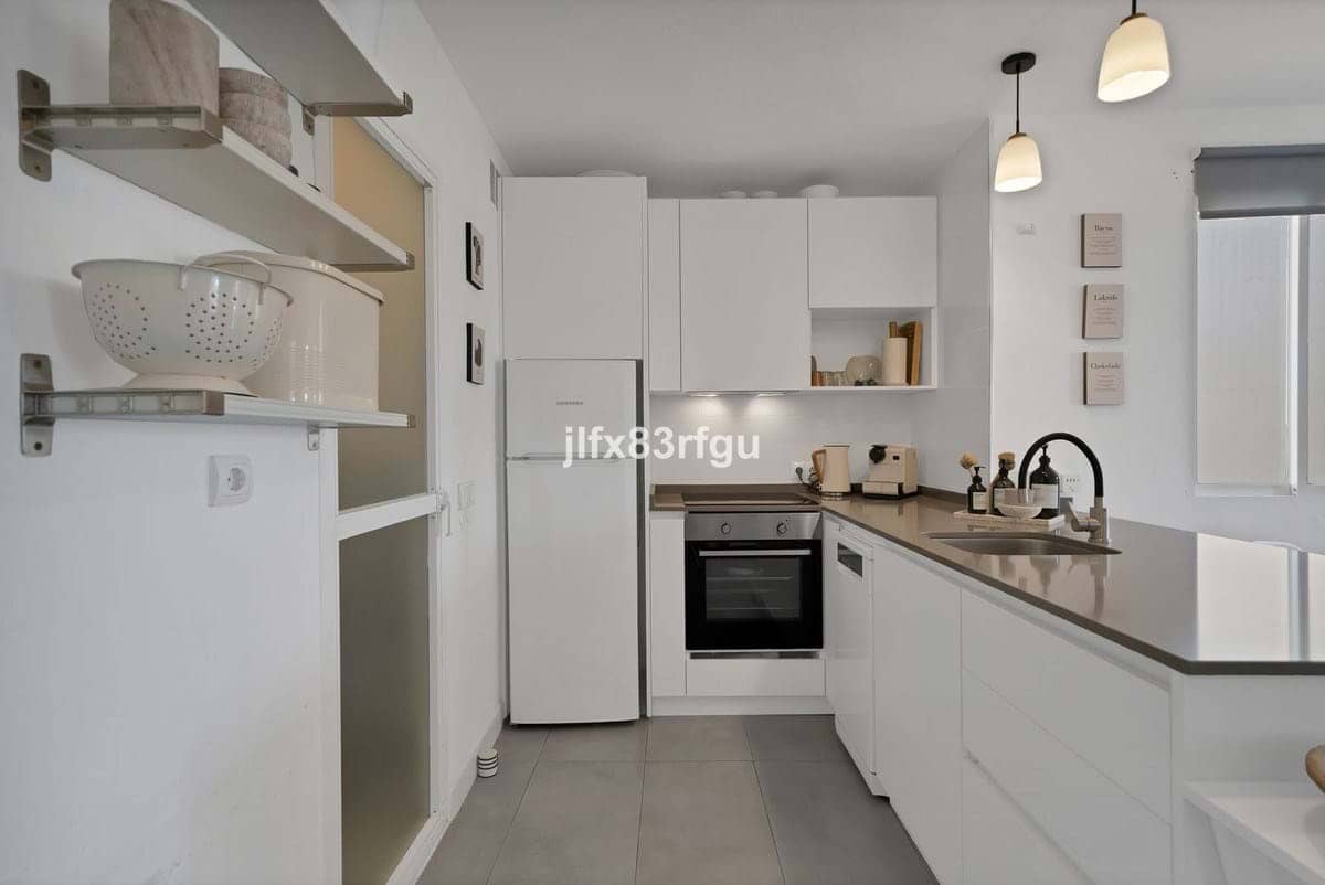 2 bedroom Apartment for sale in Mijas with pool garage - € 299,000 (Ref: 9438560)