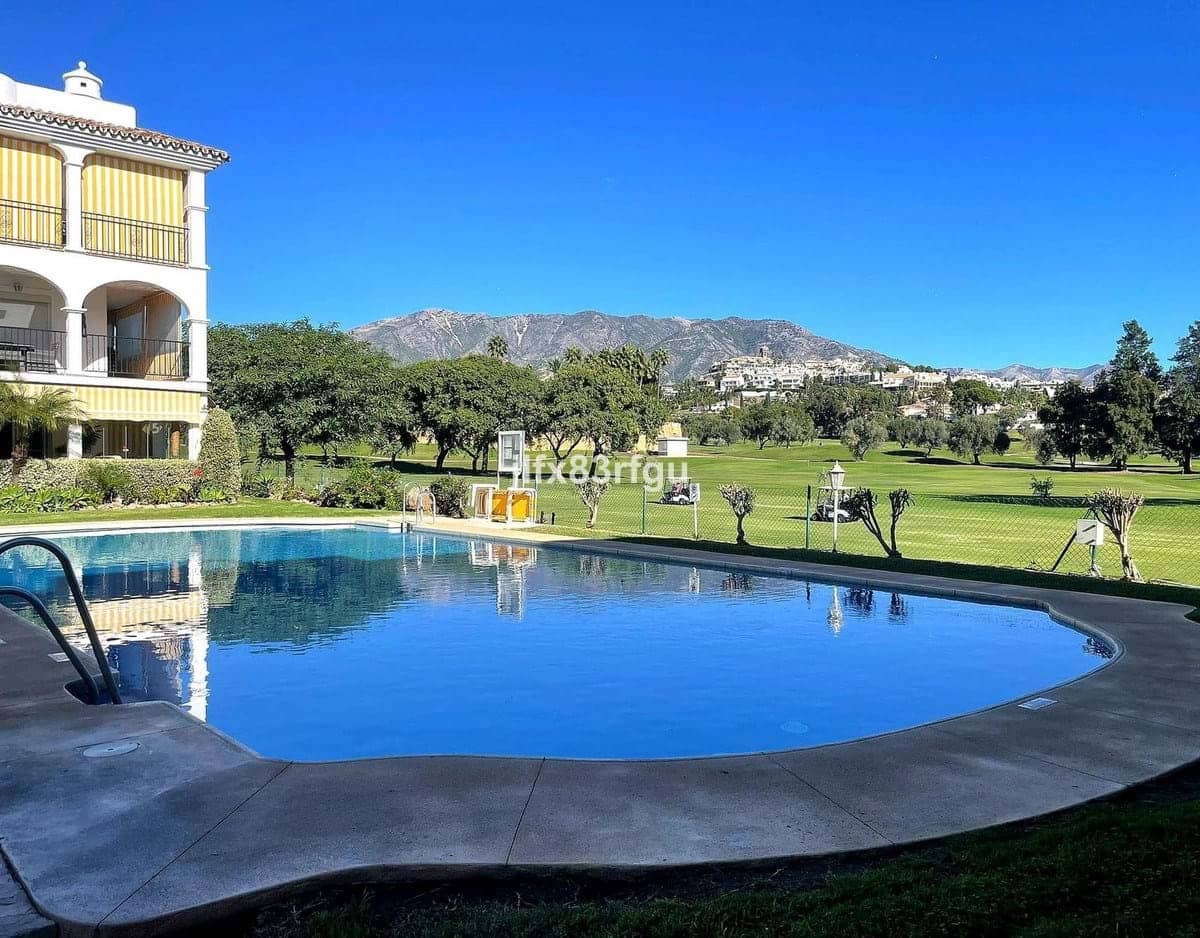 3 bedroom Apartment for sale in Mijas with pool garage - € 399,000 (Ref: 9438561)