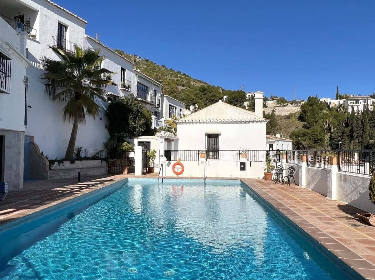 2 bedroom Townhouse for sale in Mijas - € 350,000 (Ref: 9438562)