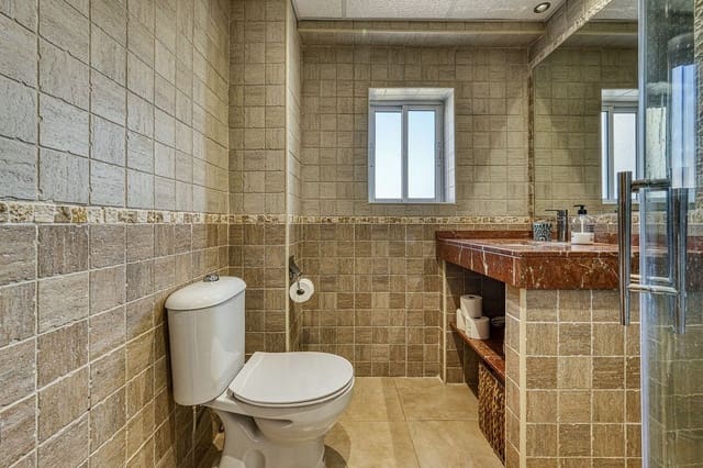 3 sovrum Lägenhet till salu i Fuengirola med pool garage - 475 000 € (Ref: 9438563)