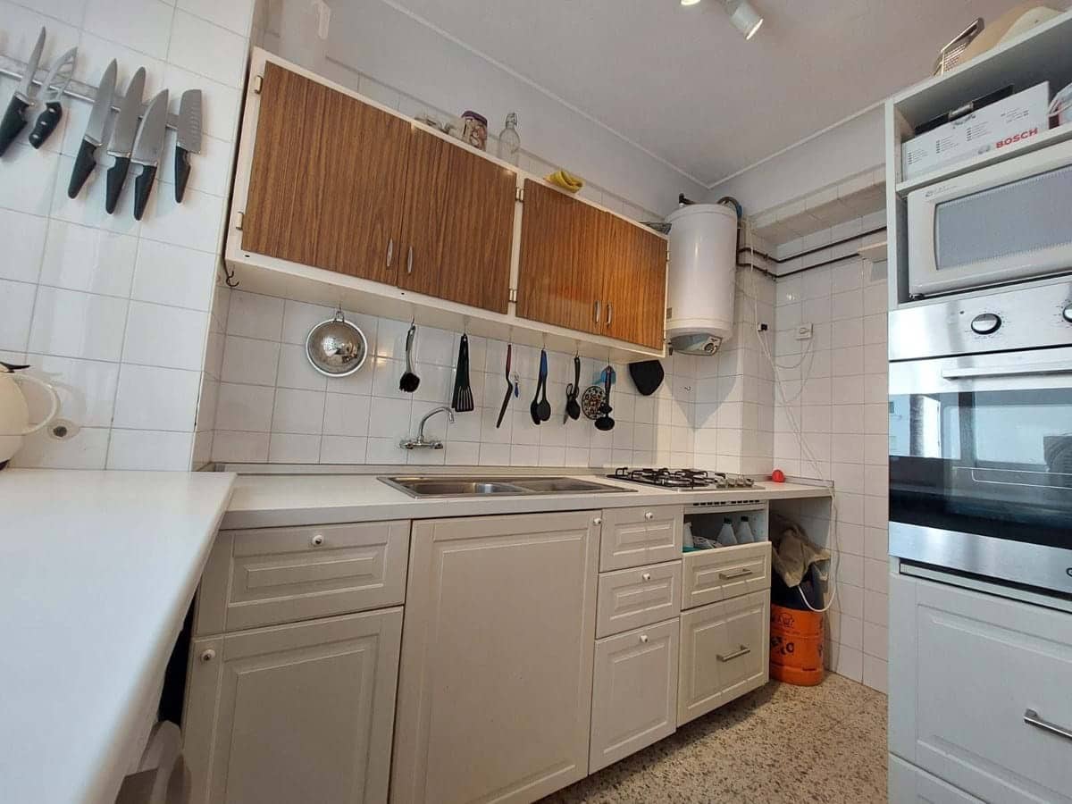 2 bedroom Apartment for sale in Benalmadena with pool garage - € 250,000 (Ref: 9438567)