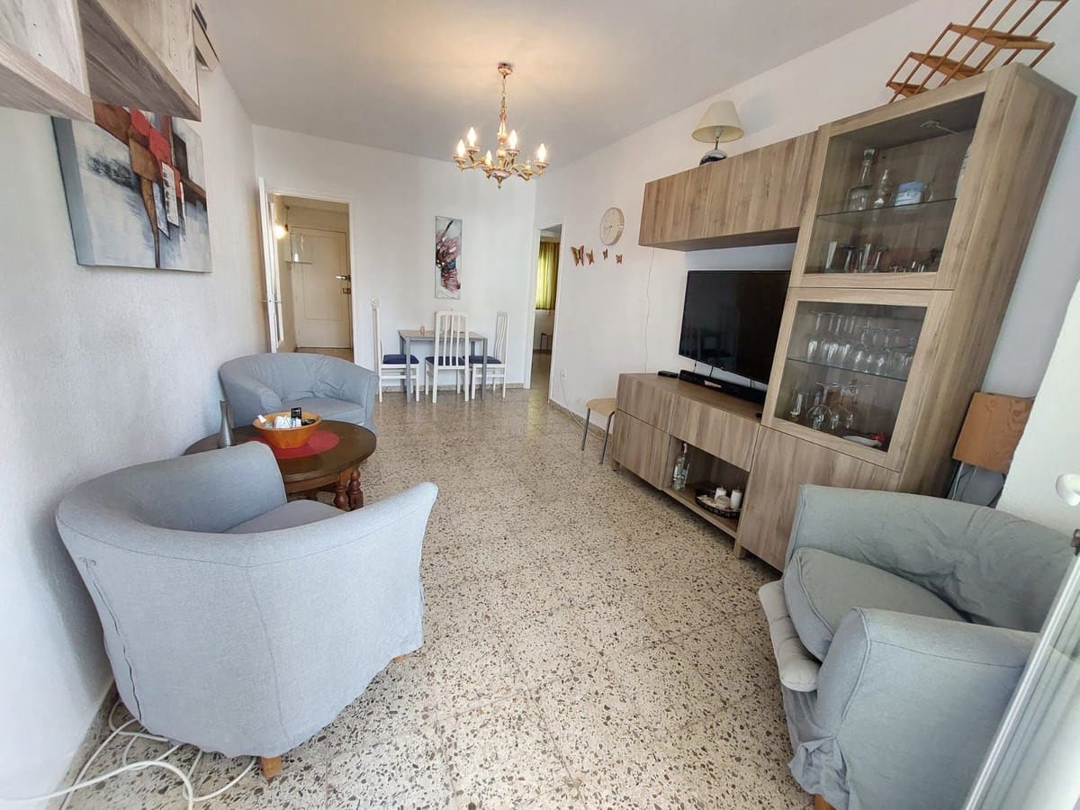 2 bedroom Apartment for sale in Benalmadena with pool garage - € 250,000 (Ref: 9438567)
