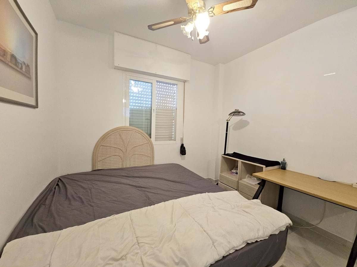 3 sypialnia Dom na sprzedaż w Estepona z basenem garażem - 425 000 € (Ref: 9438570)