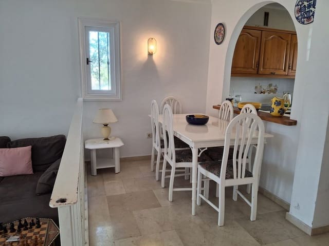 Casa de 2 habitaciones en Estepona en venta con piscina garaje - 300.000 € (Ref: 9438571)