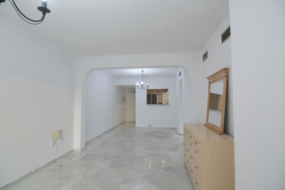 2 sovrum Lägenhet till salu i Mijas med pool garage - 305 000 € (Ref: 9454727)