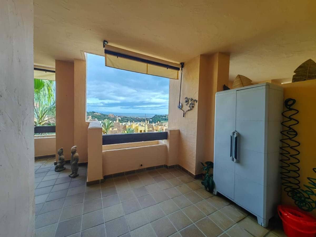 2 chambre Appartement à vendre à La Duquesa / Puerto de la Duquesa avec piscine garage - 298 000 € (Ref: 9471000)