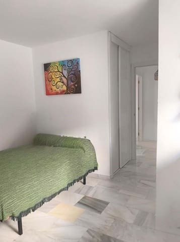 3 sypialnia Apartament na sprzedaż w Casares z basenem garażem - 276 600 € (Ref: 9475580)
