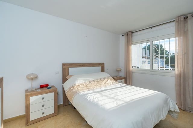 2 soveværelse Lejlighed til salg i Marbella med swimmingpool garage - € 375.000 (Ref: 9550232)