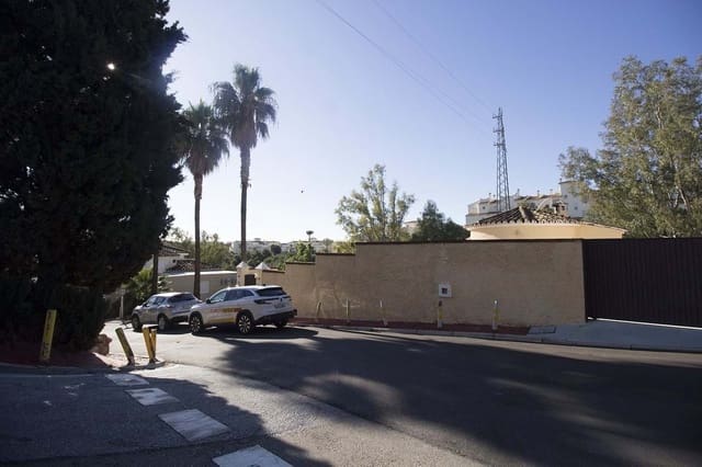 3 soveværelse Villa til salg i Benalmádena med swimmingpool garage - € 670.000 (Ref: 9550234)