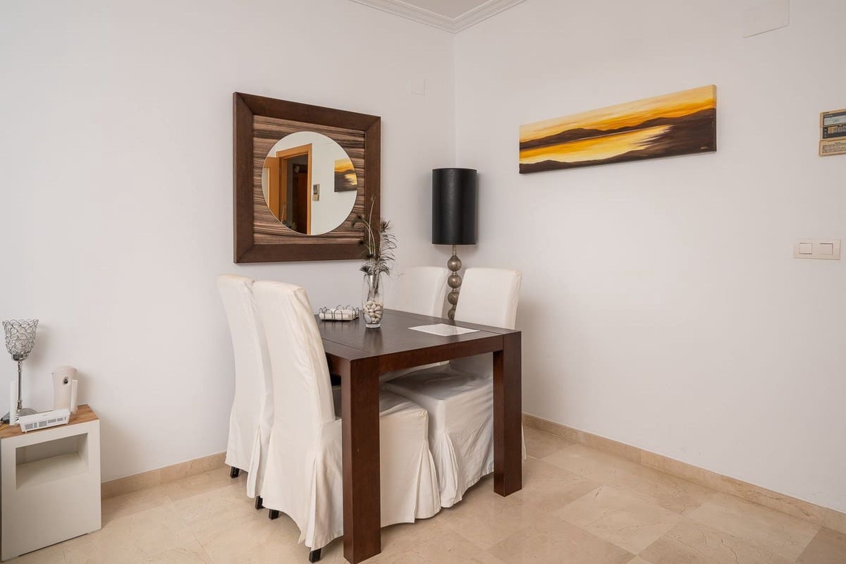 Apartamento de 2 habitaciones en Bahia de Casares en venta con piscina garaje - 269.000 € (Ref: 9550237)