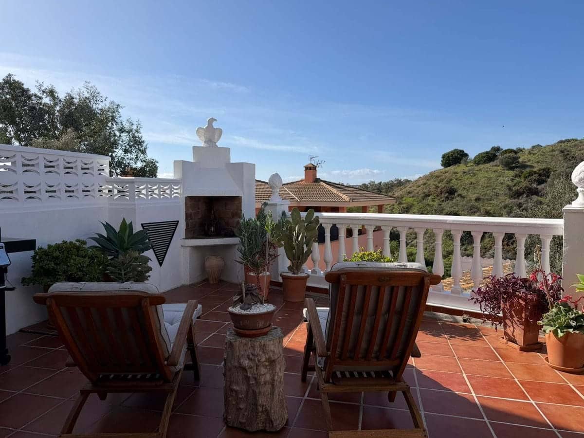 3 Zimmer Haus zu verkaufen in Mijas mit Pool Garage - 350.000 € (Ref: 9558381)