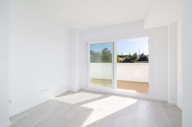 3 soveværelse Lejlighed til salg i Fuengirola med swimmingpool garage - € 399.000 (Ref: 9872584)