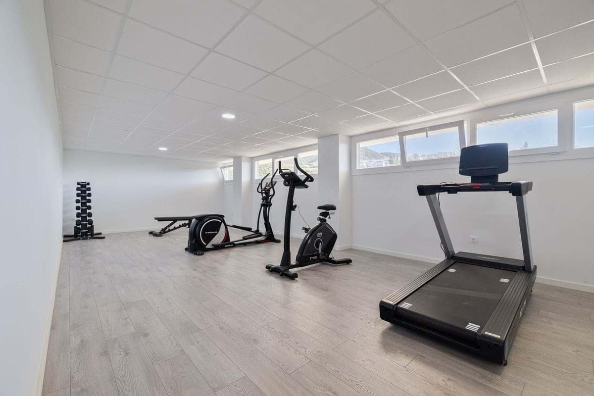 3 slaapkamer Appartement te koop in Fuengirola met zwembad garage - € 399.000 (Ref: 9872584)