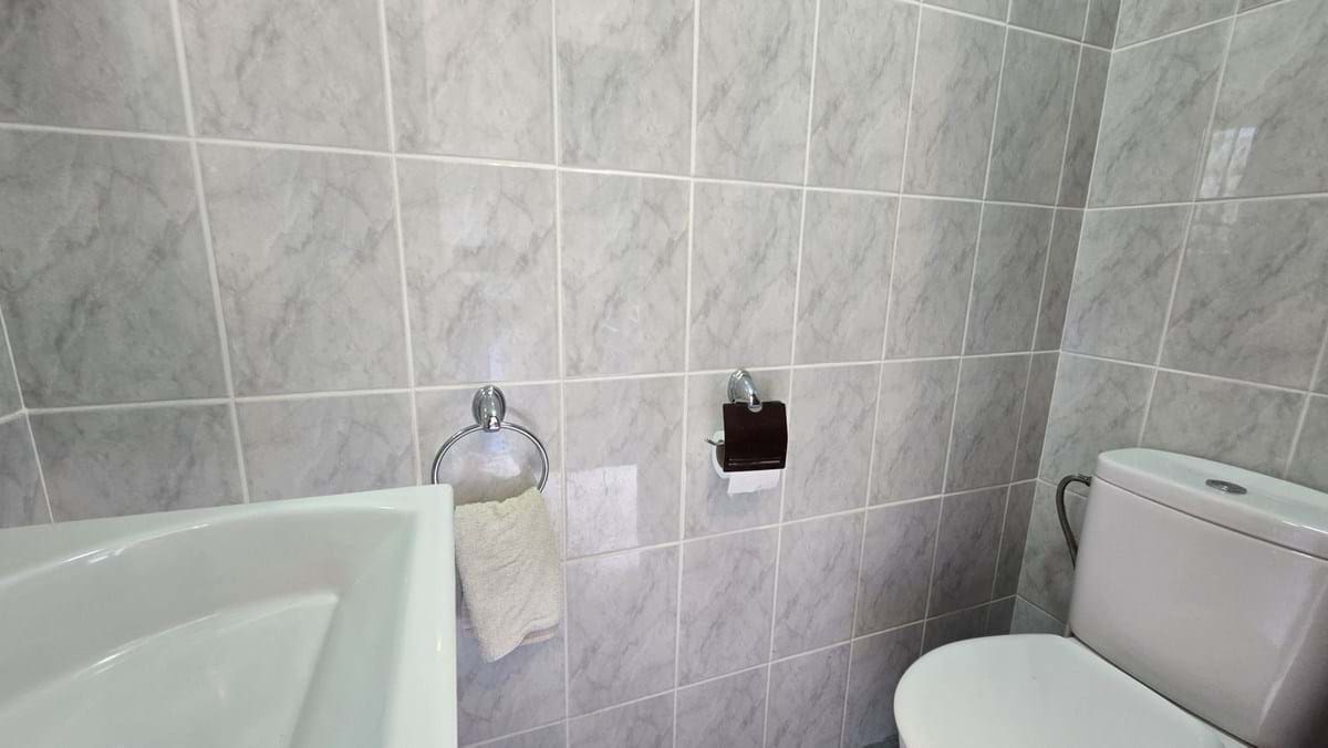 3 sypialnia Dom na sprzedaż w Mijas z basenem garażem - 359 000 € (Ref: 9872585)