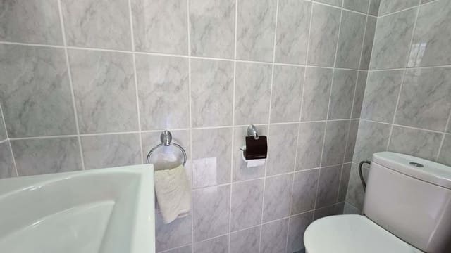3 sypialnia Dom na sprzedaż w Mijas z basenem garażem - 359 000 € (Ref: 9872585)