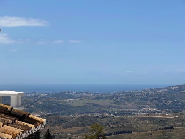 Chalet de 3 habitaciones en Mijas en venta con piscina garaje - 475.000 € (Ref: 9872586)