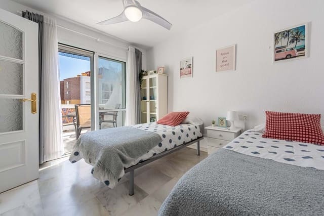 2 Zimmer Apartment zu verkaufen in Benalmádena mit Pool Garage - 364.000 € (Ref: 9872587)