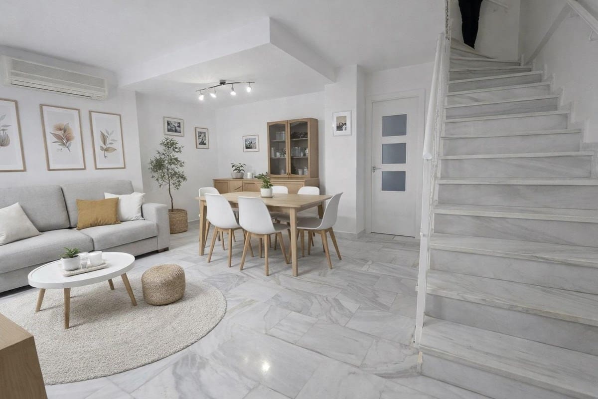 3 bedroom Townhouse for sale in Torremolinos with pool garage - € 420,000 (Ref: 9872589)