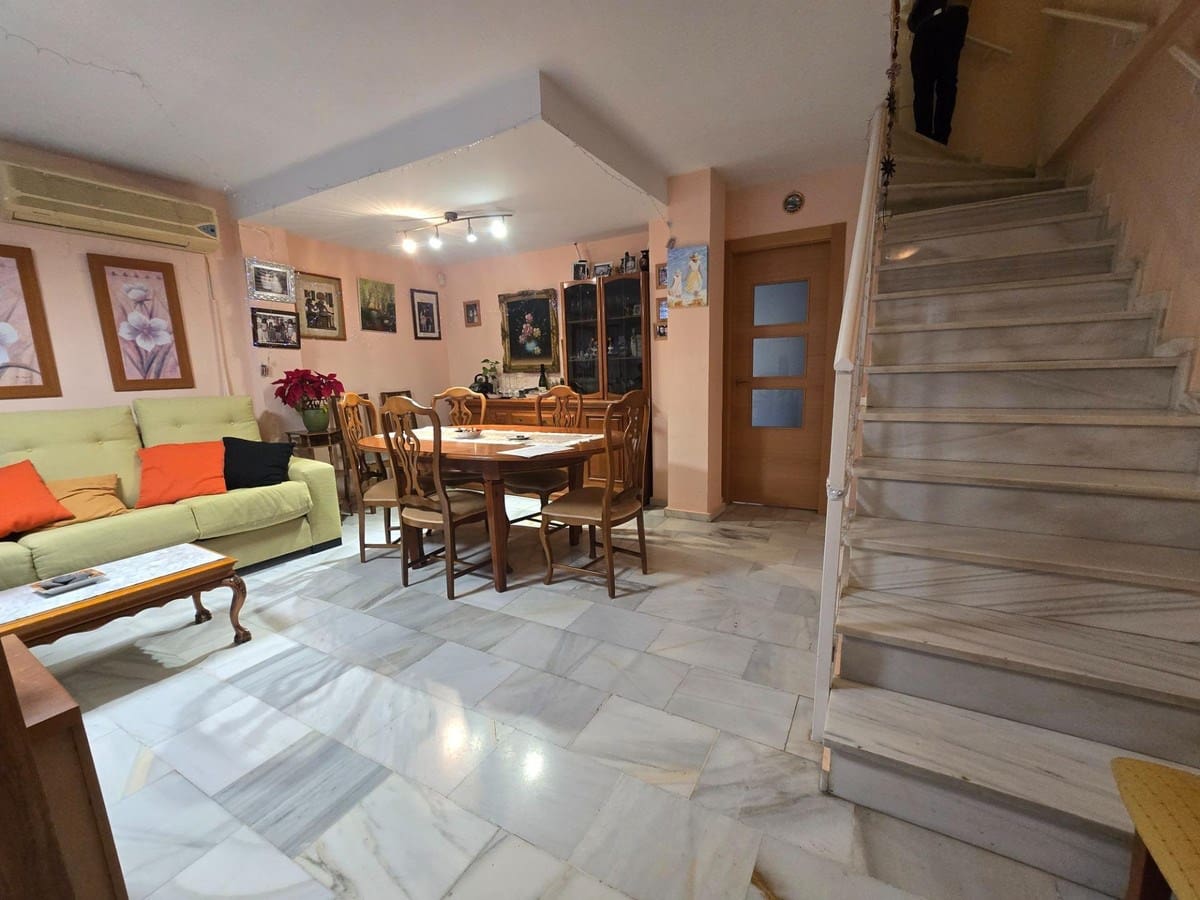 3 bedroom Townhouse for sale in Torremolinos with pool garage - € 420,000 (Ref: 9872589)