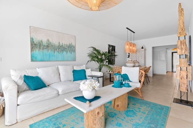 3 makuuhuone Huoneisto myytävänä paikassa Estepona mukana uima-altaan 
autotalli - 575 000 € (Ref: 9872591)
