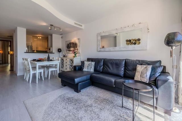 2 soverom Leilighet til salgs i Marbella med svømmebasseng garasje - € 525 000 (Ref: 9872596)
