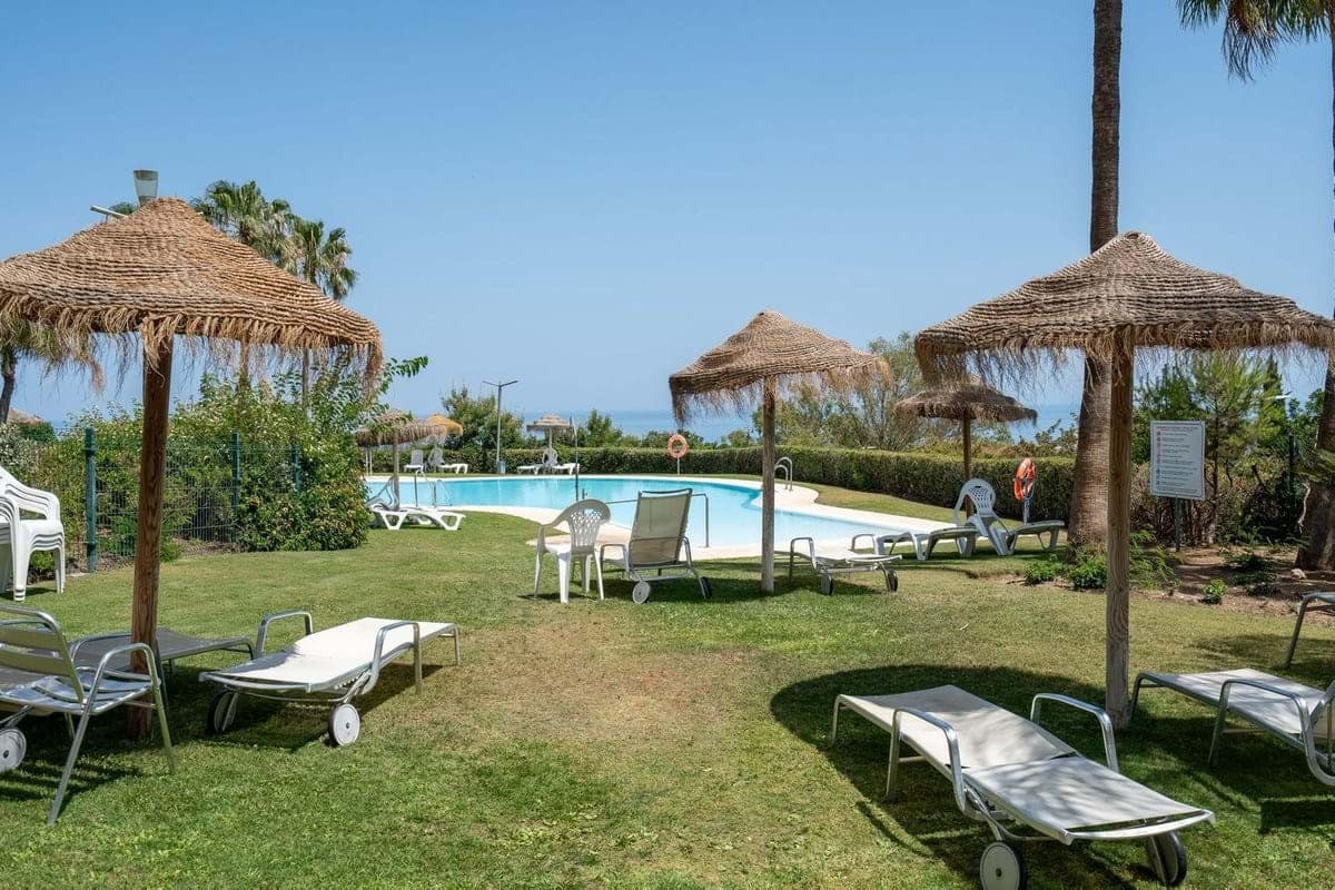 1 slaapkamer Appartement te koop in Benalmadena met zwembad garage - € 299.000 (Ref: 9872602)