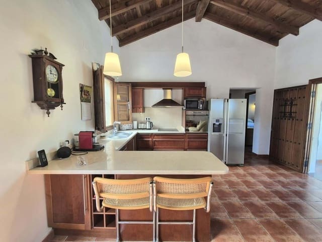 2 sypialnia Willa na sprzedaż w Coín z basenem garażem - 475 000 € (Ref: 9872603)