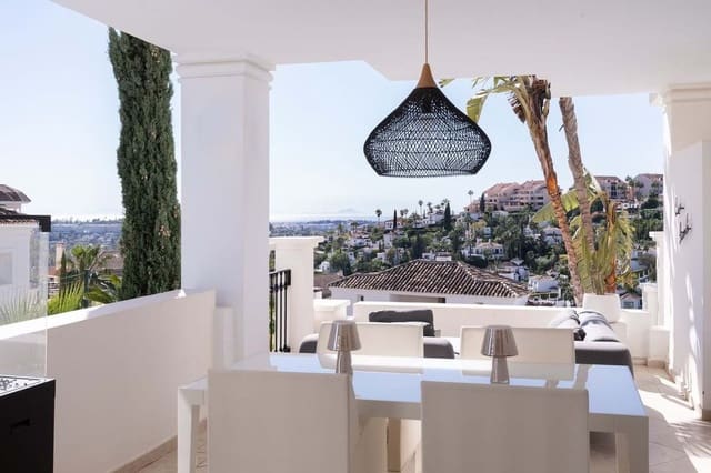 2 Zimmer Apartment zu verkaufen in Marbella mit Pool Garage - 649.000 € (Ref: 9872609)