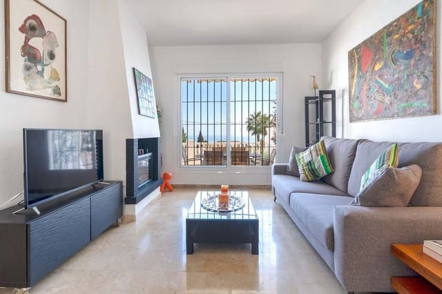 3 soveværelse Byhus til salg i Benalmádena med swimmingpool garage - € 495.000 (Ref: 9872615)